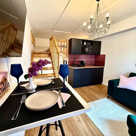 Apartmán Divadelni - Historic Center & Steps From Charles Bridge Praha
