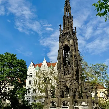 Divadelni - Historic Center & Steps From Charles Bridge Apartment *