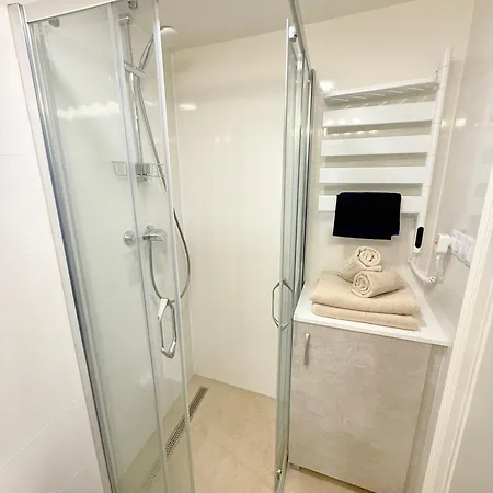 Divadelni - Historic Center & Steps From Charles Bridge Appartement